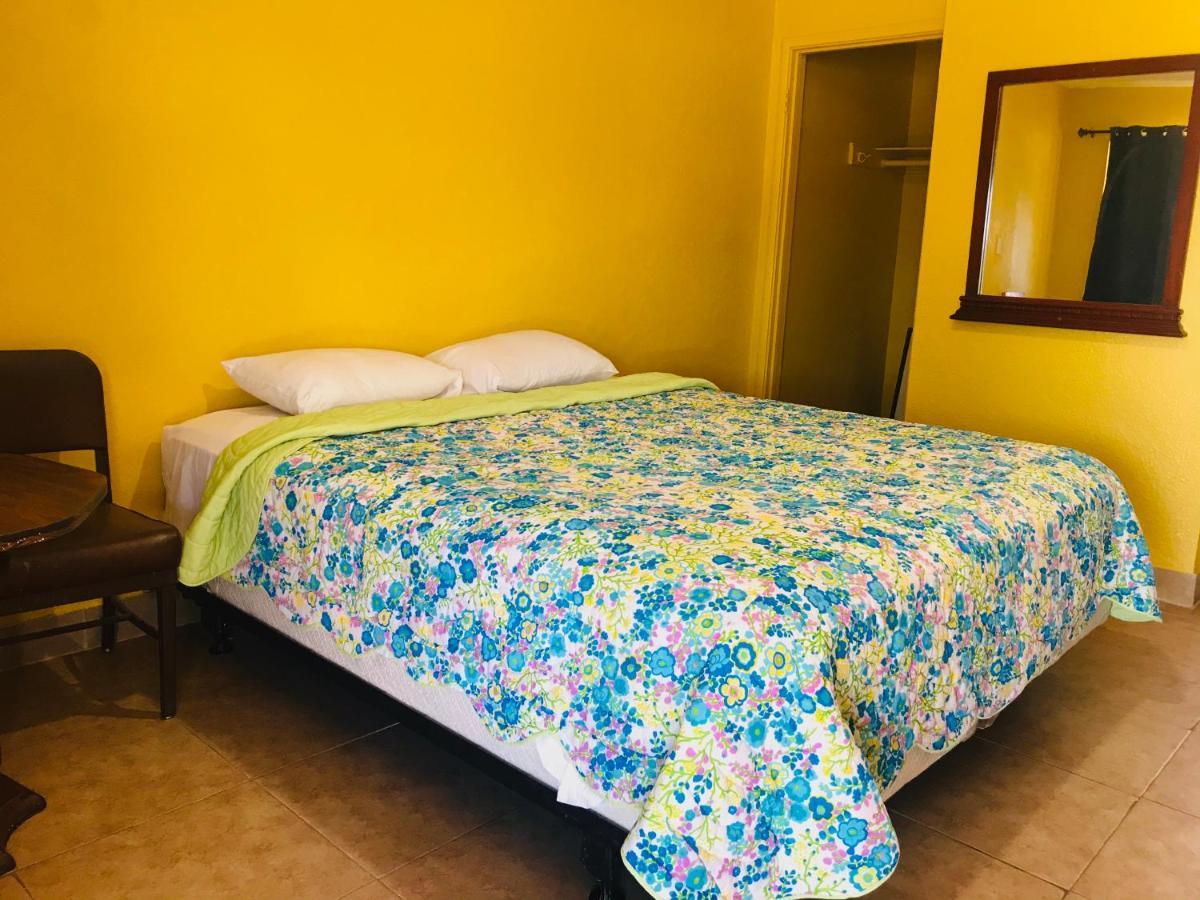 Commodore Motel Oakland Bagian luar foto